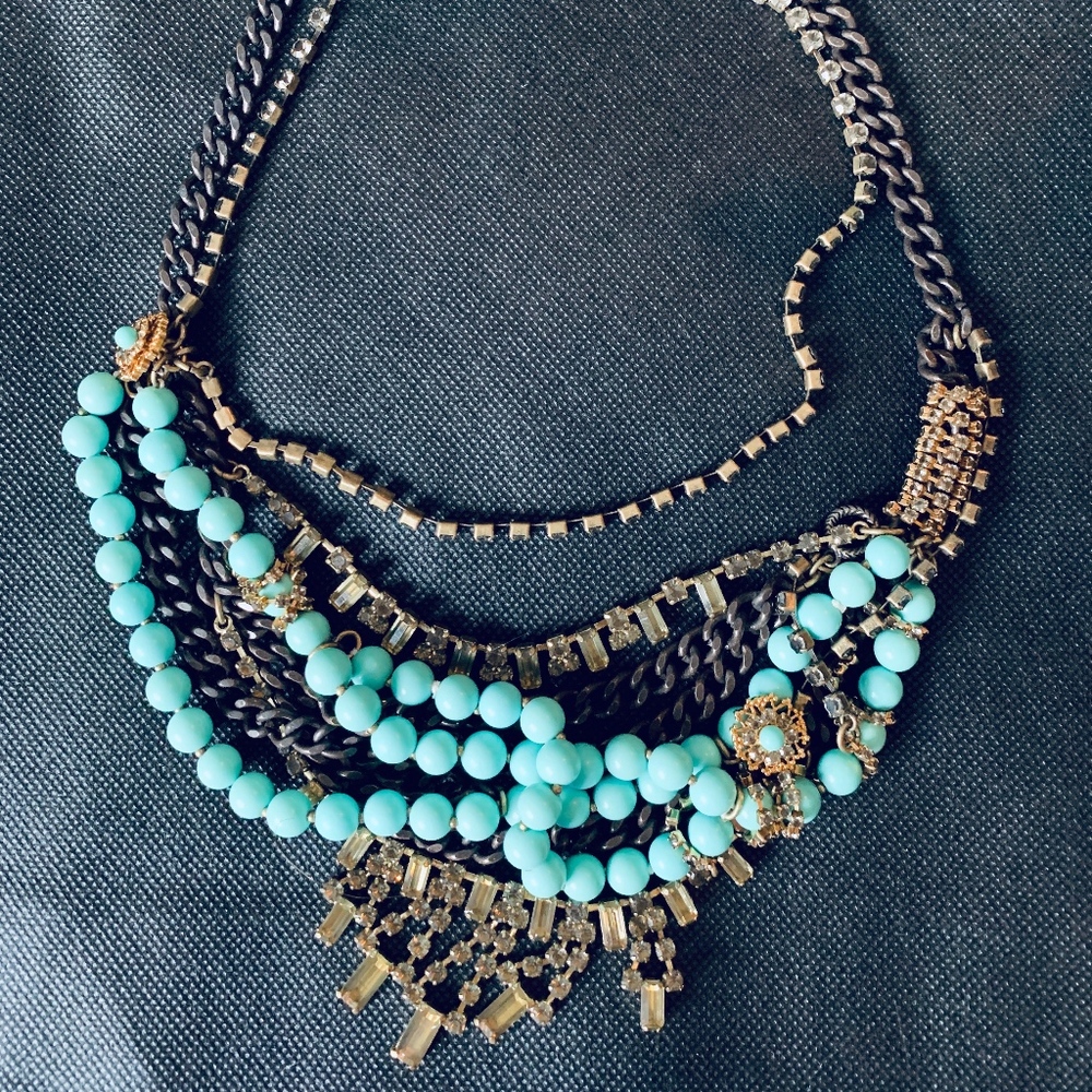 STELLA & DOT MARCHESA NECKLACE